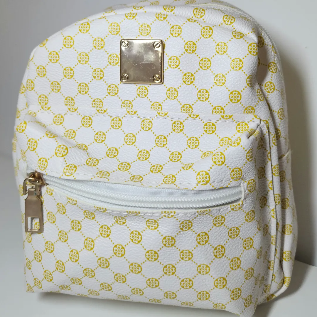 3 Mini Backpacks