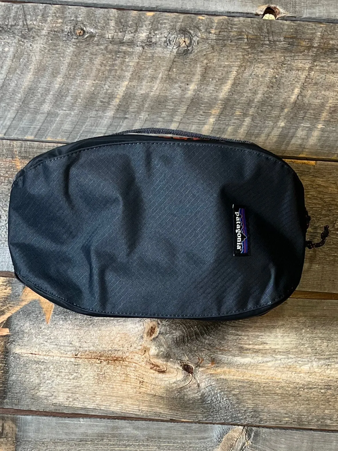 Black Hole Cube 6L