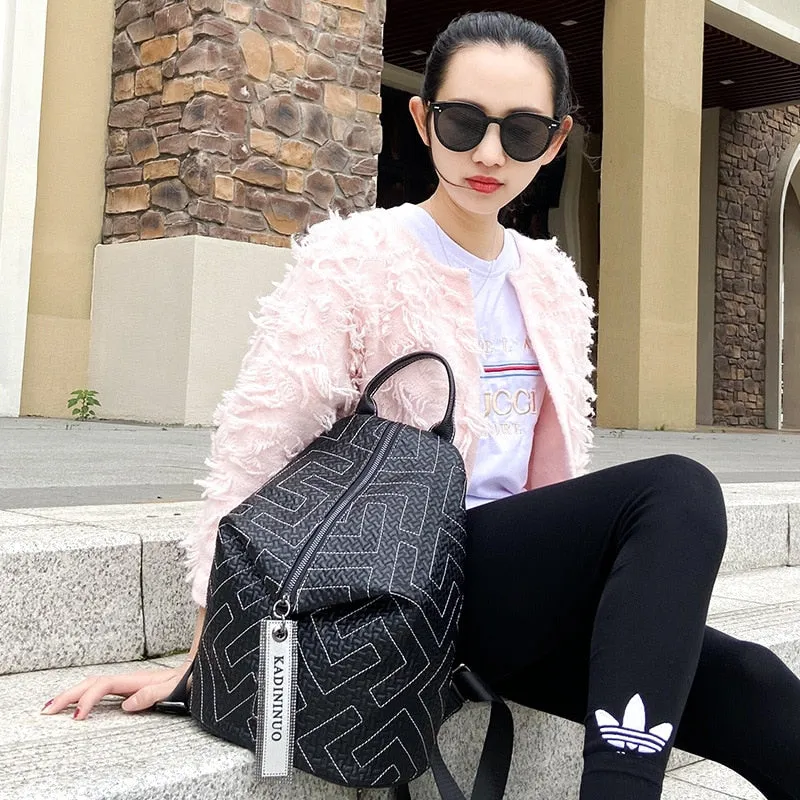 Genuine Leather Backpack Women Fashion Brand All-match Leather Women&#39;s Backpacks Personalized Travel Large Capacity Dumpling Bag